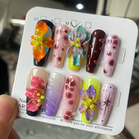 The World of Flowers Press on Nails